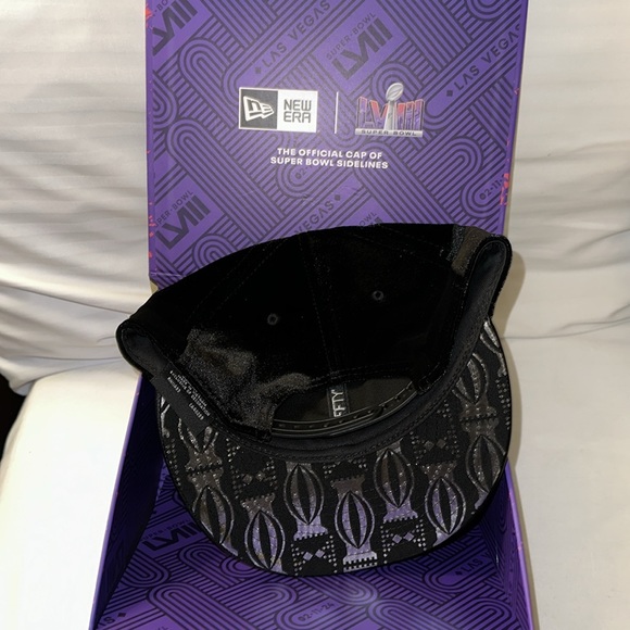 🥳Host Pick🎉| Black, SuperBowl58, NFL SnapBack, Exclusive Limited Edition Hat. - Picture 6 of 14